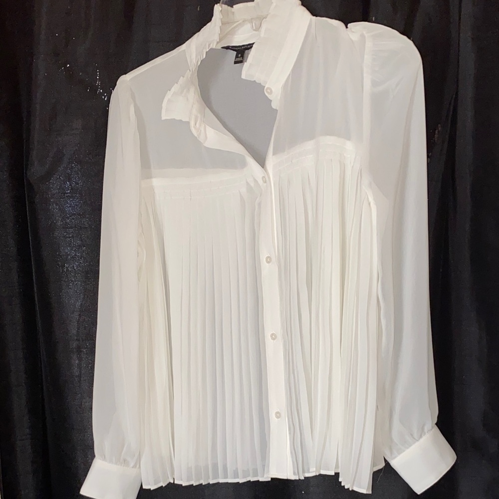 Banana Republic White Sheer Pleated Blouse